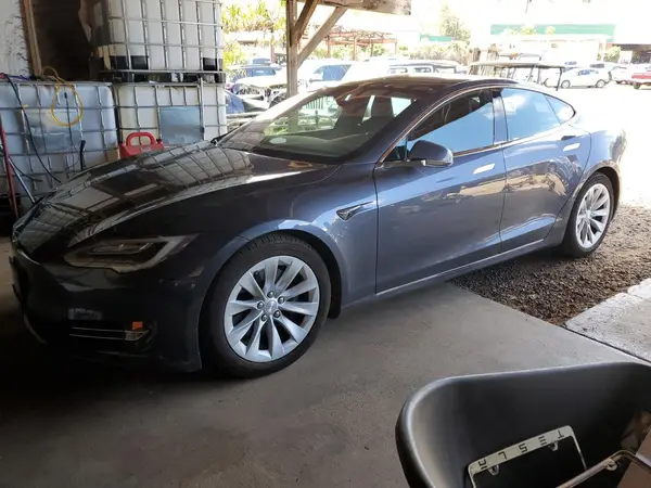 5YJSA1E20HF198419 2017 TESLA MODEL S - Image 1