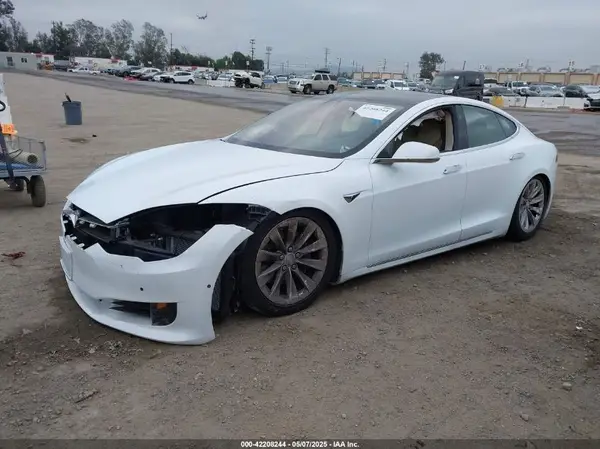 5YJSA1E20HF199439 2017 TESLA MODEL S - Image 2