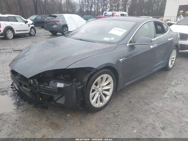 5YJSA1E20HF199960 2017 TESLA MODEL S - Image 2