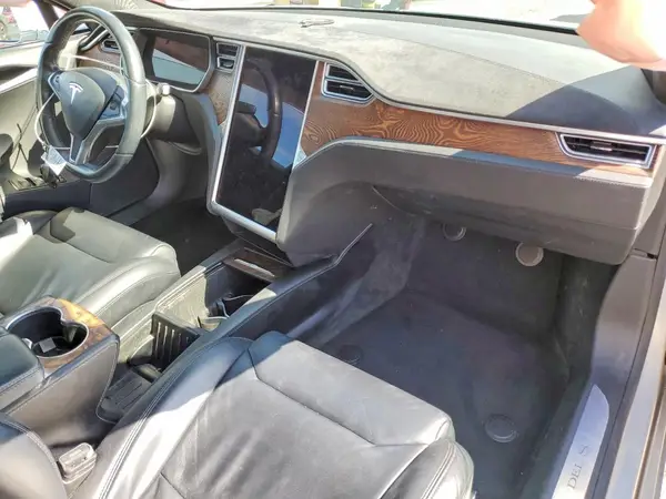5YJSA1E20HF202632 2017 TESLA MODEL S - Image 8