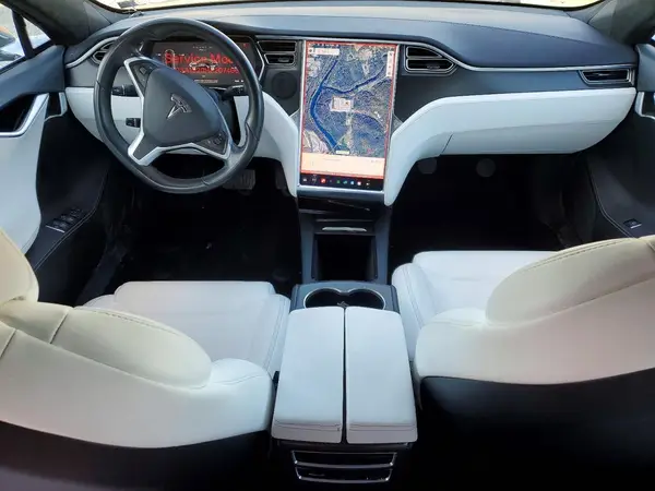 5YJSA1E20HF207460 2017 TESLA MODEL S - Image 8