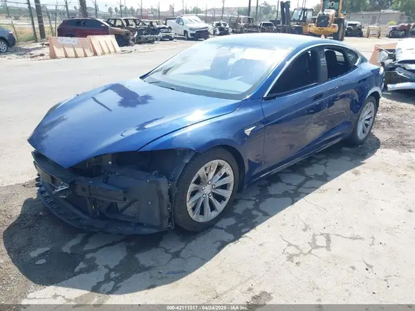 5YJSA1E20HF208771 2017 TESLA MODEL S - Image 2