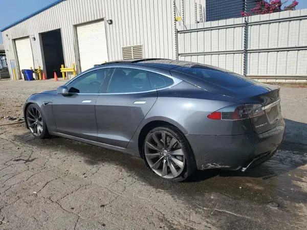 5YJSA1E20HF210861 2017 TESLA MODEL S - Image 2