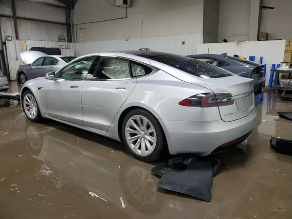 5YJSA1E20HF218247 2017 TESLA MODEL S - Image 2