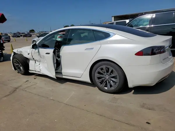 5YJSA1E20HF220290 2017 TESLA MODEL S - Image 2