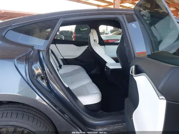 5YJSA1E20HF222248 2017 TESLA MODEL S - Image 8