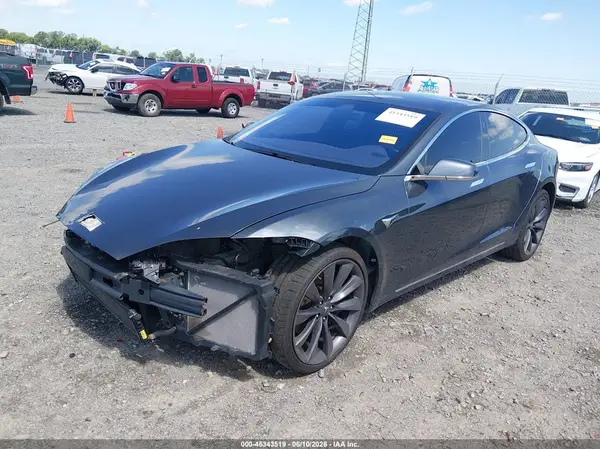 5YJSA1E20HF224629 2017 TESLA MODEL S - Image 2