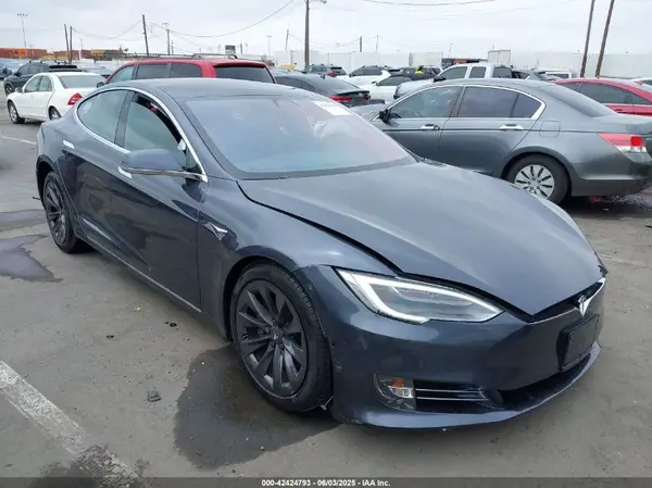 5YJSA1E20HF228681 2017 TESLA MODEL S - Image 1