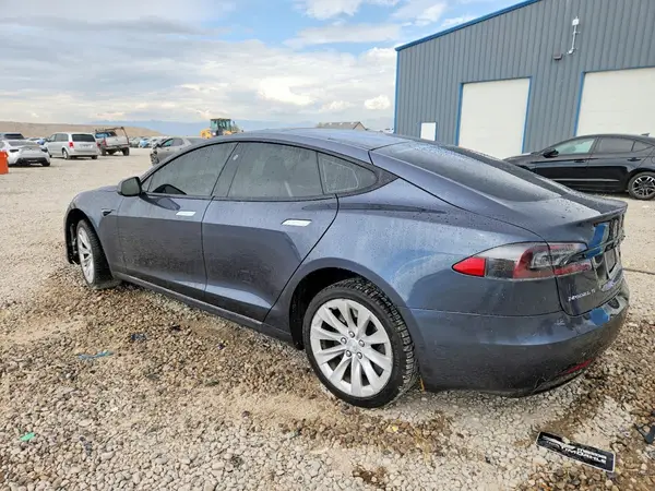 5YJSA1E20HF229216 2017 TESLA MODEL S - Image 2