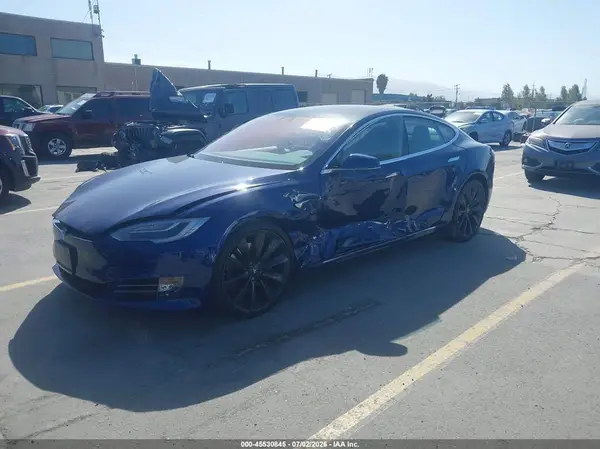 5YJSA1E20JF246491 2018 TESLA MODEL S - Image 2