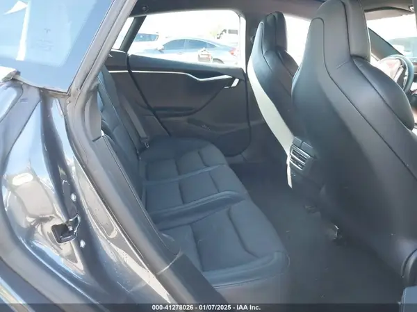 5YJSA1E20JF247978 2018 TESLA MODEL S - Image 8