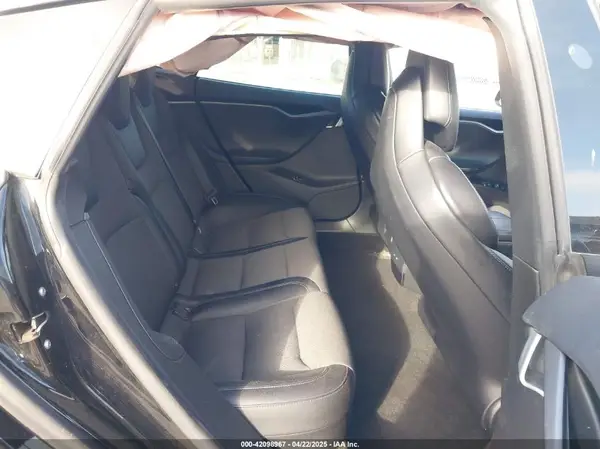 5YJSA1E20JF257393 2018 TESLA MODEL S - Image 8