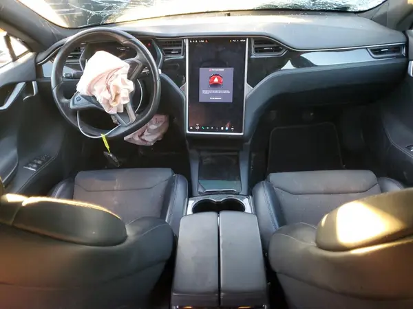 5YJSA1E20JF275408 2018 TESLA MODEL S - Image 8