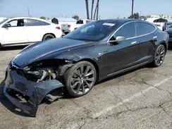 5YJSA1E20JF282679 2018 TESLA MODEL S