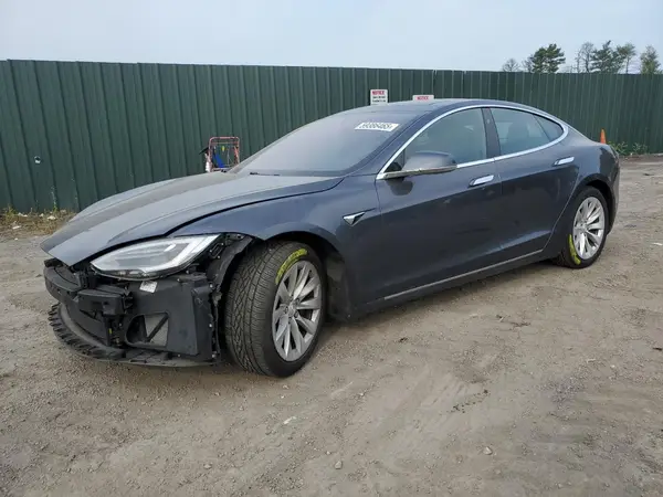 5YJSA1E20JF283959 2018 TESLA MODEL S - Image 1