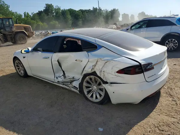 5YJSA1E20JF289714 2018 TESLA MODEL S - Image 2