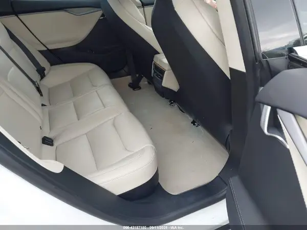 5YJSA1E20JF291771 2018 TESLA MODEL S - Image 8