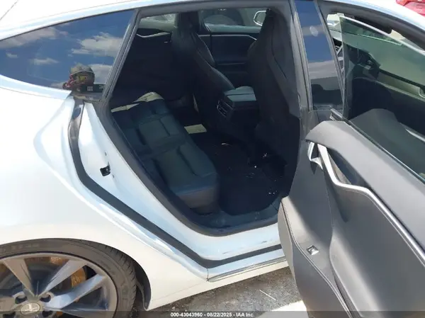 5YJSA1E20JF292287 2018 TESLA MODEL S - Image 8