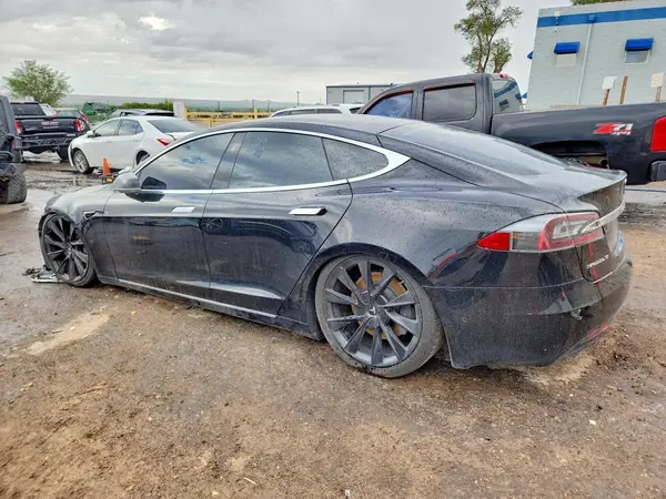 5YJSA1E20JF298719 2018 TESLA MODEL S - Image 2