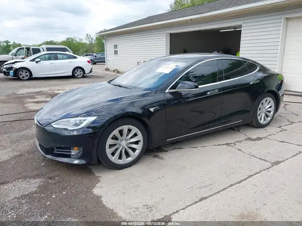 5YJSA1E20KF333101 2019 TESLA MODEL S - Image 2
