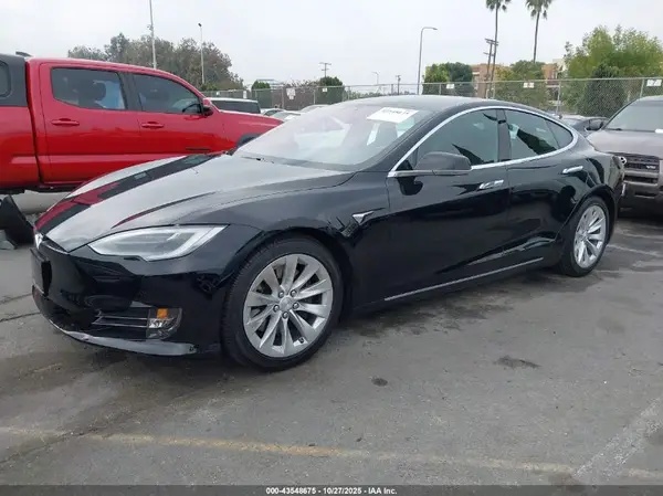 5YJSA1E20KF345815 2019 TESLA MODEL S - Image 2