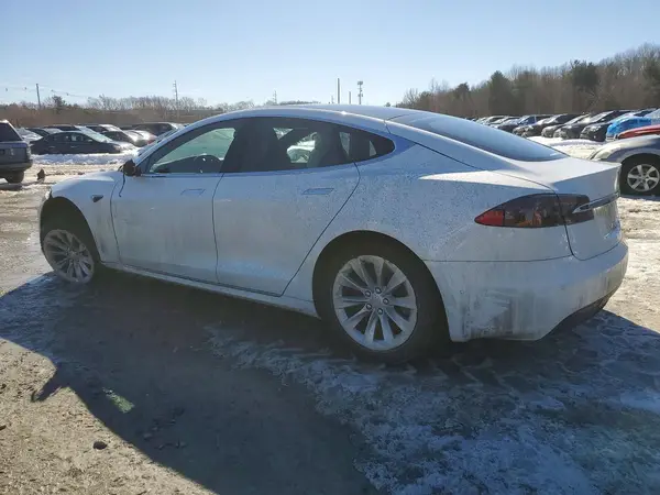 5YJSA1E20LF359313 2020 TESLA MODEL S - Image 2