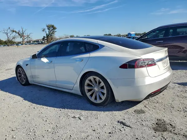 5YJSA1E20LF372708 2020 TESLA MODEL S - Image 2