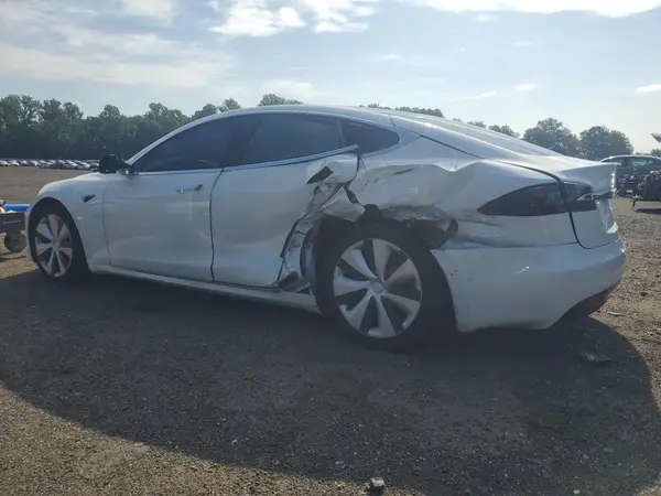5YJSA1E20LF390349 2020 TESLA MODEL S - Image 2