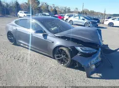 5YJSA1E20LF399729 2020 TESLA MODEL S