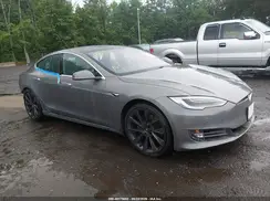 5YJSA1E20LF413371 2020 TESLA MODEL S