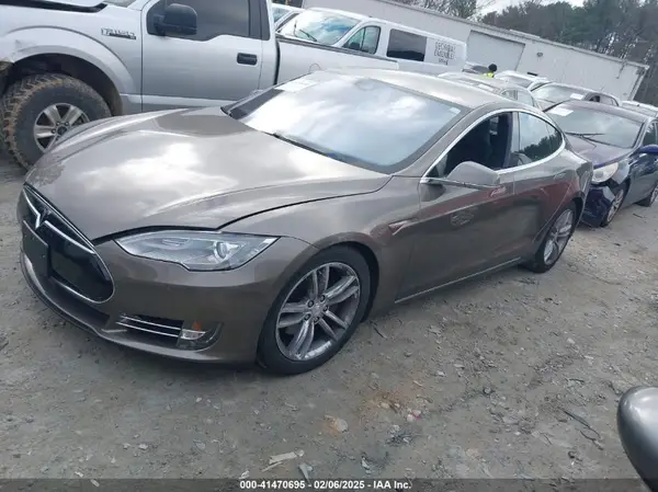 5YJSA1E21GF120164 2016 TESLA MODEL S - Image 2