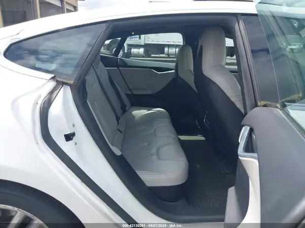 5YJSA1E21GF121962 2016 TESLA MODEL S - Image 8