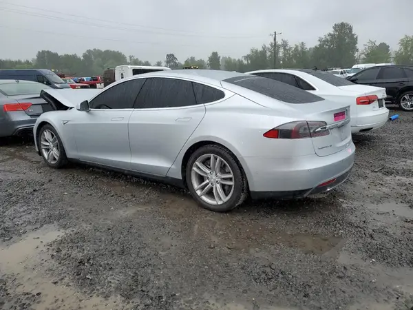5YJSA1E21GF124943 2016 TESLA MODEL S - Image 2