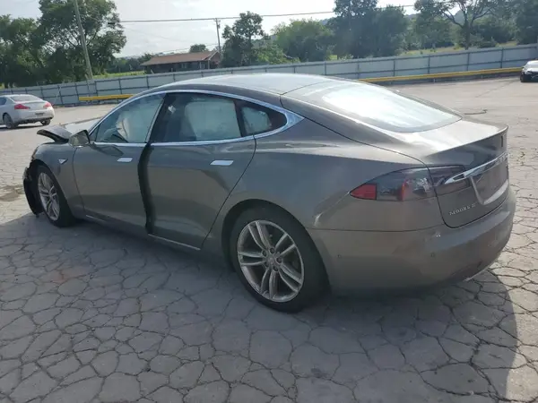 5YJSA1E21GF127874 2016 TESLA MODEL S - Image 2