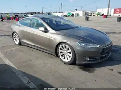 5YJSA1E21GF134078 2016 TESLA MODEL S