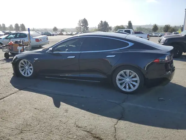 5YJSA1E21GF139720 2016 TESLA MODEL S - Image 2