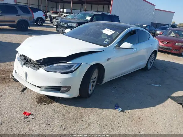 5YJSA1E21GF146232 2016 TESLA MODEL S - Image 2