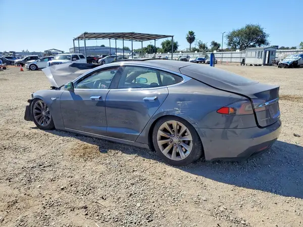 5YJSA1E21GF155819 2016 TESLA MODEL S - Image 2