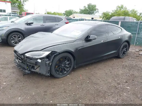 5YJSA1E21GF166979 2016 TESLA MODEL S - Image 2