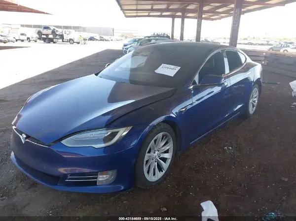 5YJSA1E21HF184593 2017 TESLA MODEL S - Image 2