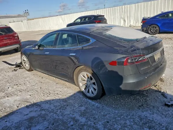 5YJSA1E21HF189888 2017 TESLA MODEL S - Image 2