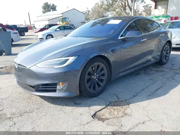 5YJSA1E21HF192354 2017 TESLA MODEL S - Image 2