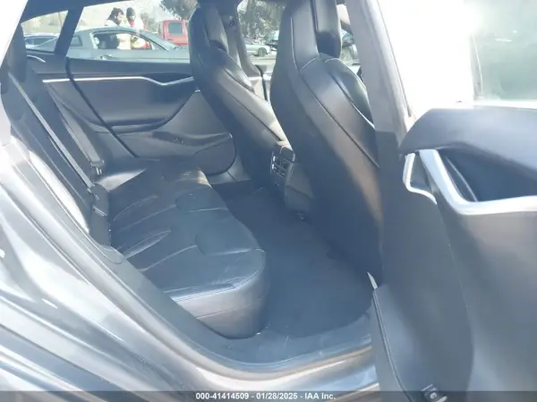 5YJSA1E21HF192354 2017 TESLA MODEL S - Image 8