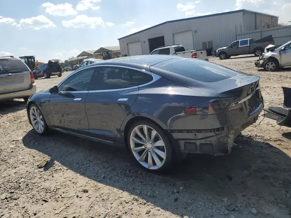 5YJSA1E21HF195433 2017 TESLA MODEL S - Image 2