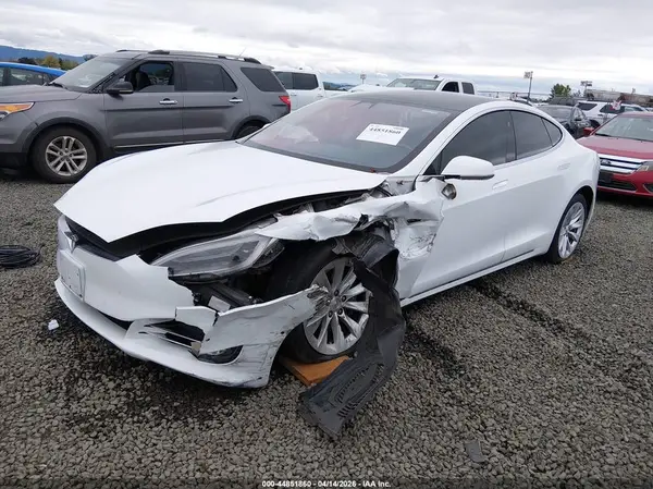 5YJSA1E21HF198428 2017 TESLA MODEL S - Image 2