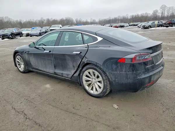 5YJSA1E21HF198963 2017 TESLA MODEL S - Image 2