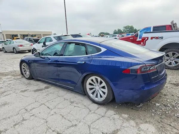 5YJSA1E21HF202865 2017 TESLA MODEL S - Image 2