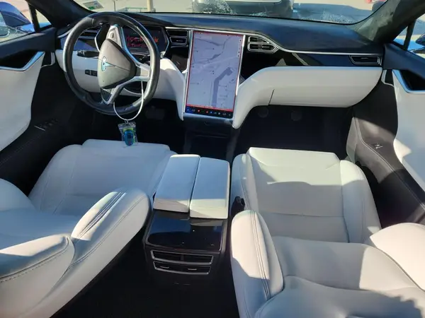 5YJSA1E21HF204504 2017 TESLA MODEL S - Image 8