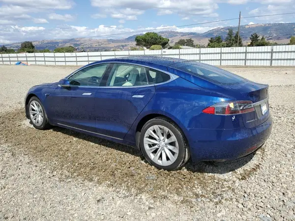 5YJSA1E21HF206835 2017 TESLA MODEL S - Image 2