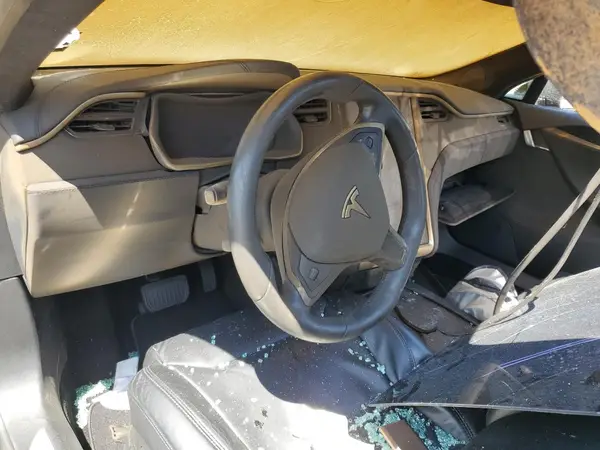 5YJSA1E21HF207452 2017 TESLA MODEL S - Image 8